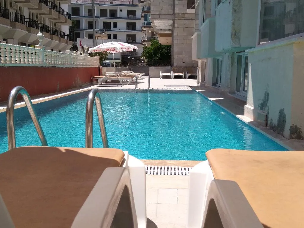 Pool, Mood Beach Hotel, Bodrum