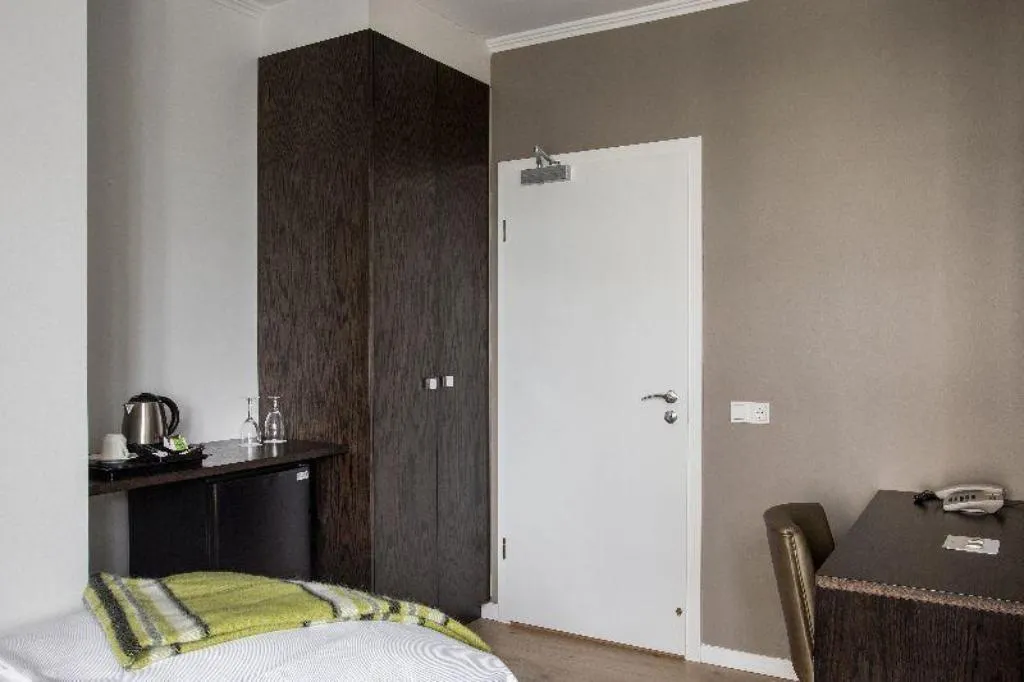 Room, Odinsve Hotel, Reykjavik