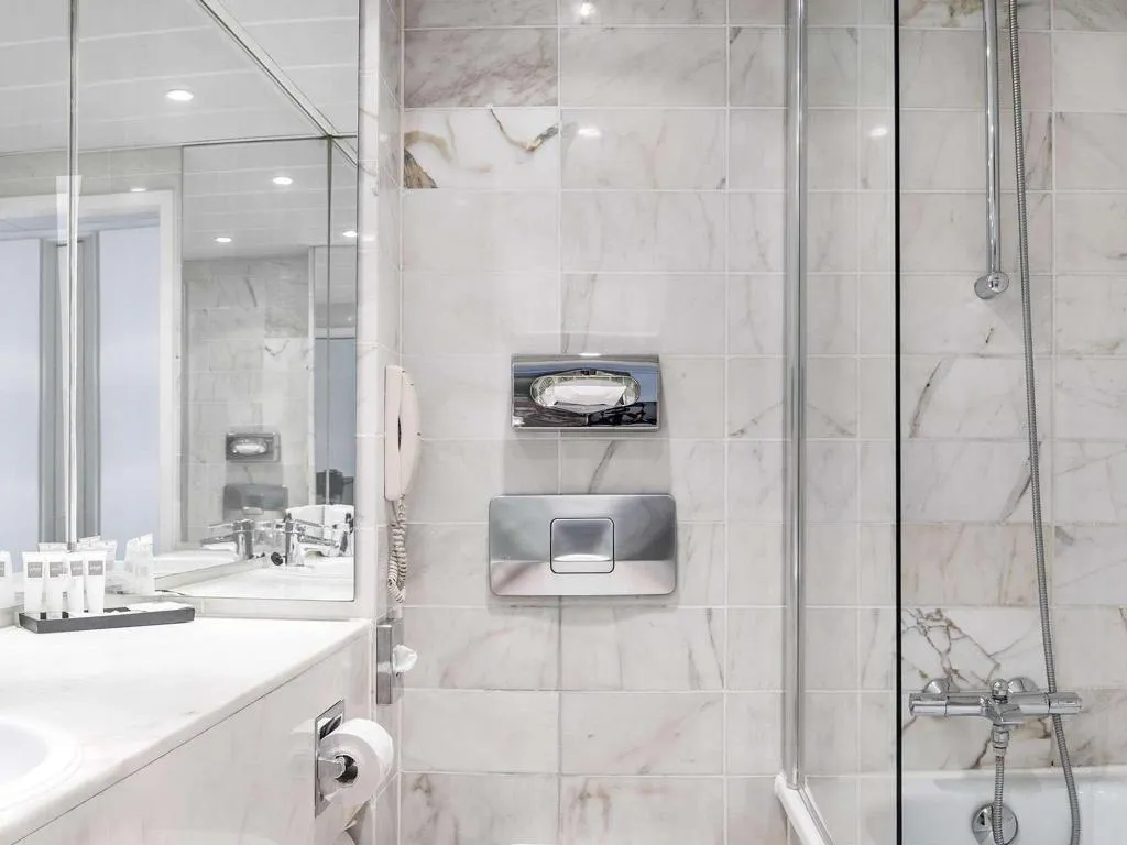 Room, Swissotel Amsterdam, Amsterdam