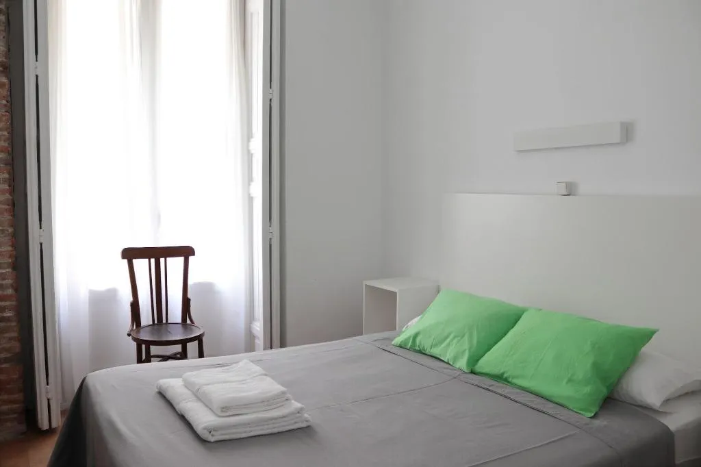 Room, Hostal La Zona, Madrid