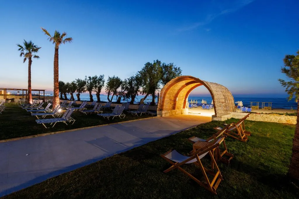 Beach, Malia Bay Beach Hotel & Bungalows, Crete
