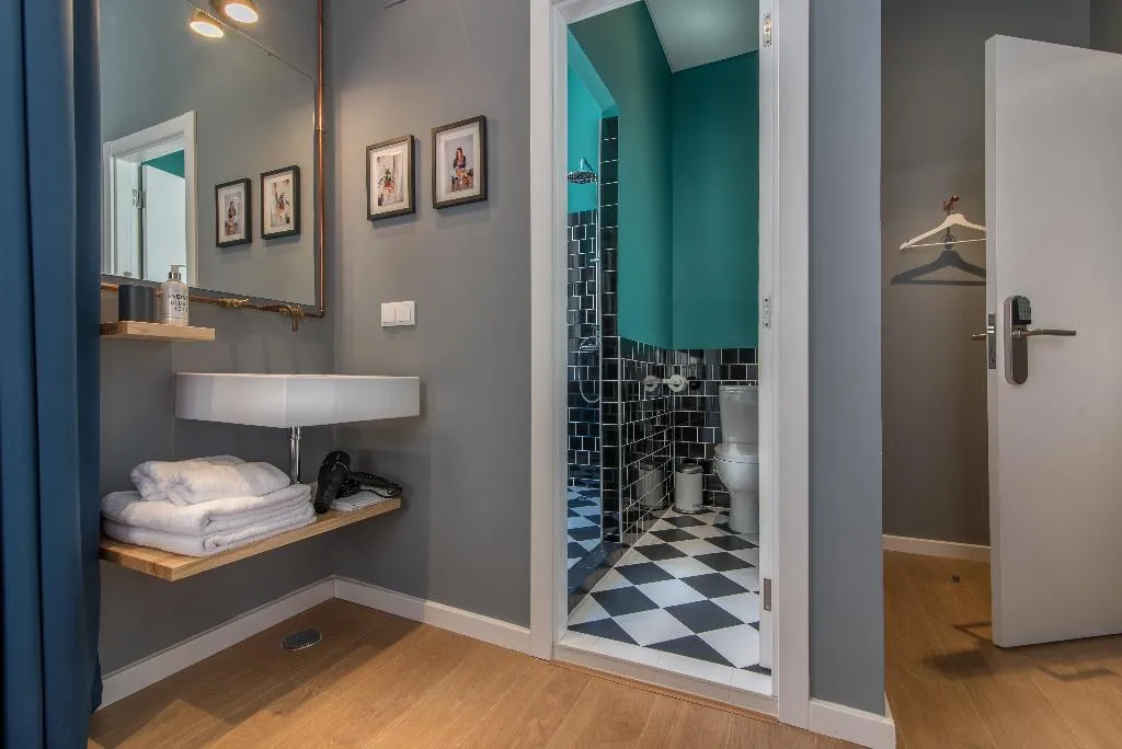 Double or Twin SUPERIOR Room, Esqina Urban Lodge, Lisbon