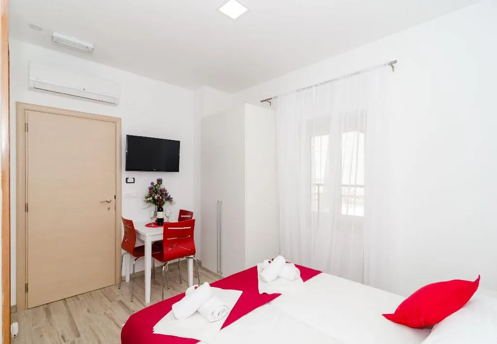 STUDIO CITY VIEW Room, Apartments  Gabrieri, Dubrovnik