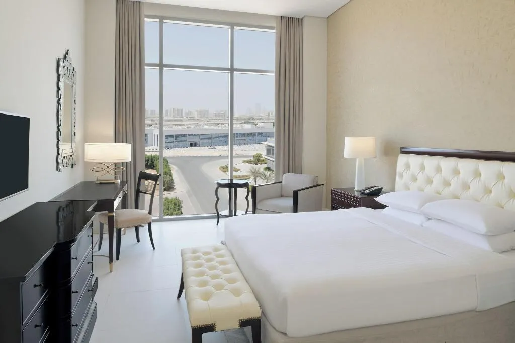 DOUBLE EXECUTIVE KING BED Room, Delta Hotels By Marriott, Dubai Investment Park, Dubai