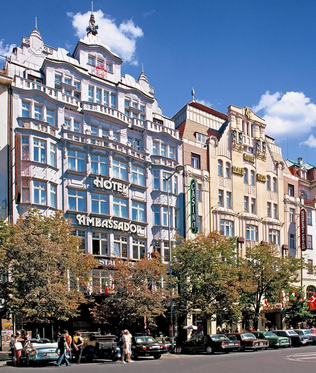 General view, Ambassador Zlata Husa, Prague
