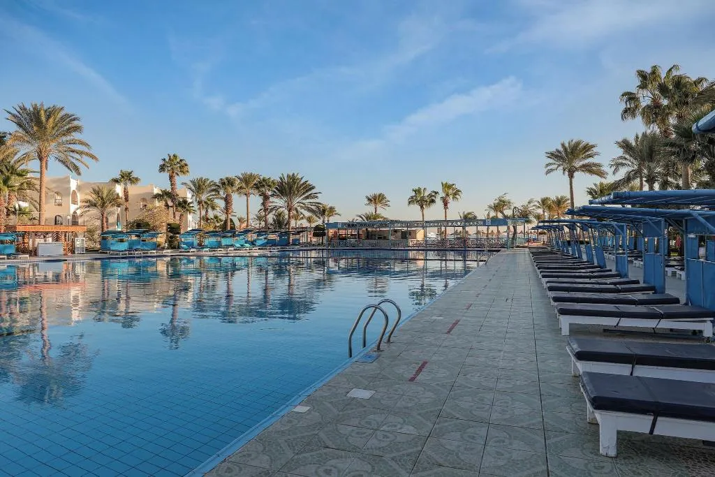 Pool, Arabia Azur Resort, Red Sea Riviera