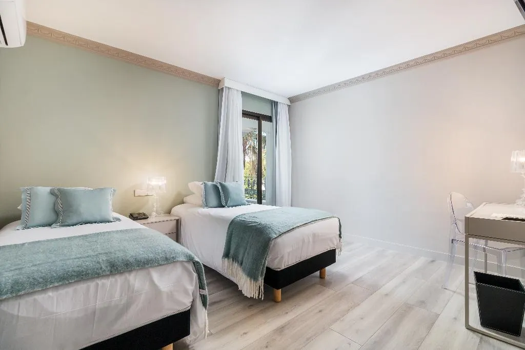 DOUBLE STANDARD Room, B51 Boutique Hotel Puerto Banus, Costa Del Sol