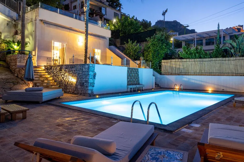 APARTMENT WITH TERRACE Room, Villa Zagara Garden, Taormina