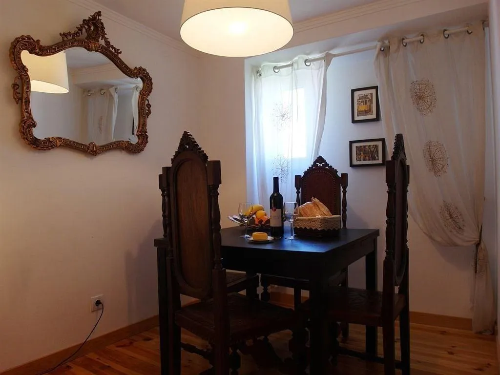 Room, Santosweethome 1, Lisbon