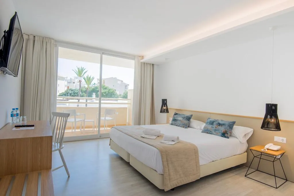SUITE STANDARD Room, Globales Cala Bona, Majorca