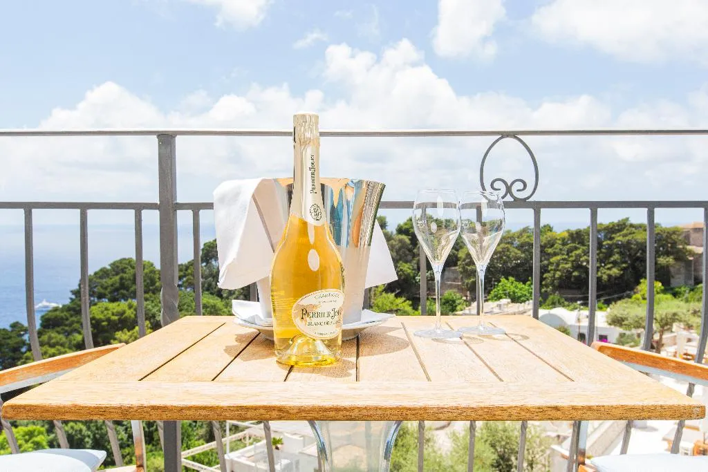 Terrace, La Floridiana, Naples