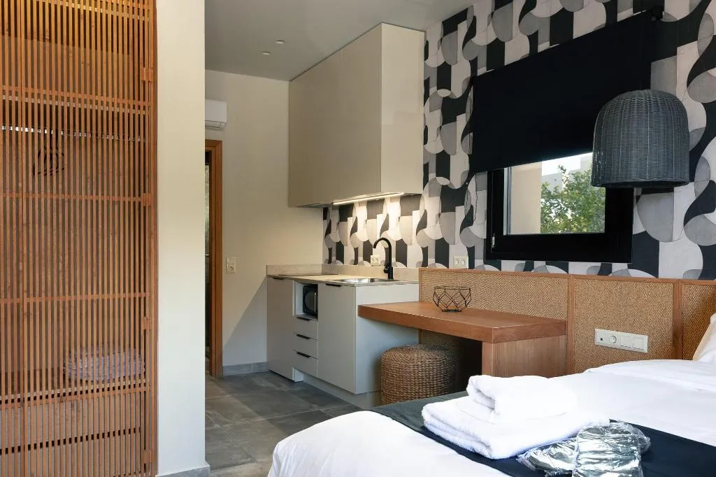 Room, Chapter 02 Gallery Suites, Crete