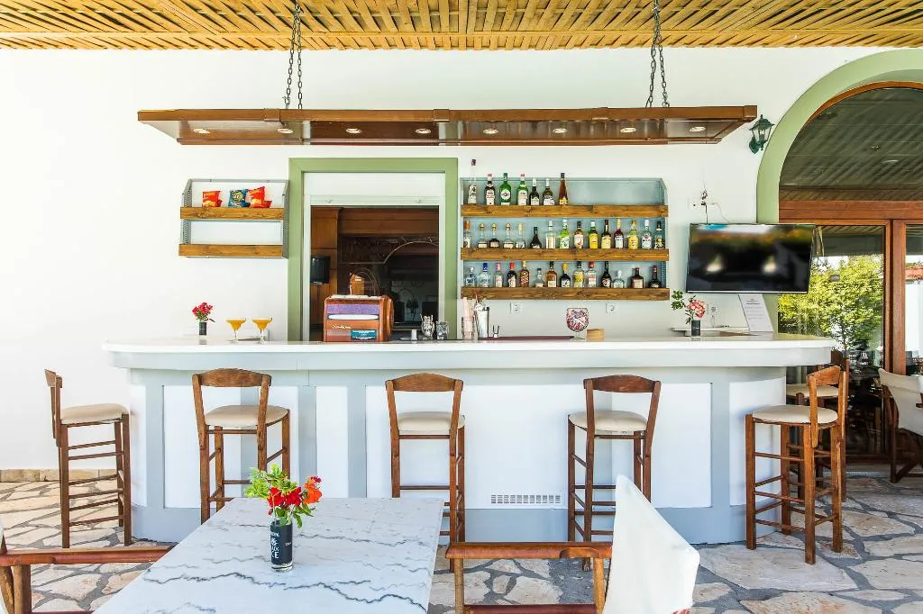 Bar, Paradise Inn, Corfu