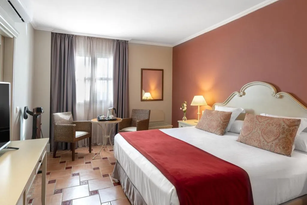 SUITE KING SIZE BED Room, Vincci la Rabida, Seville
