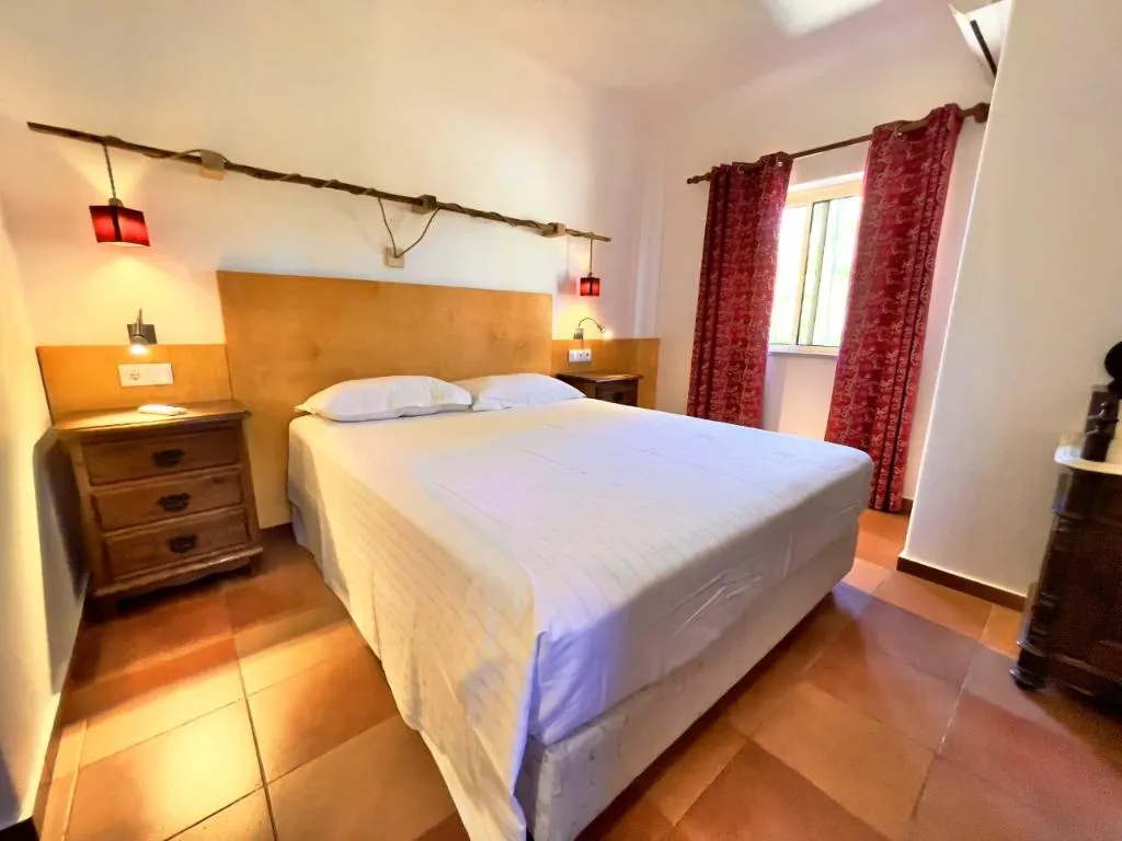 APARTMENT TWO BEDROOMS Room, Quinta do Mar Country & Sea Village, Algarve