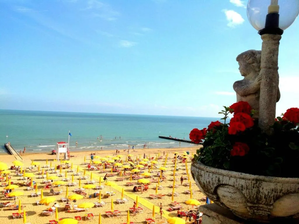 Beach, Hotel Villa Sorriso, Venice