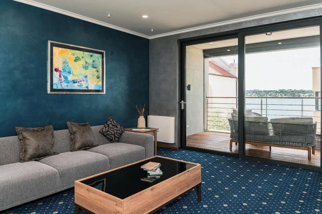 Room, Armerun Heritage Hotel & Residences, Split