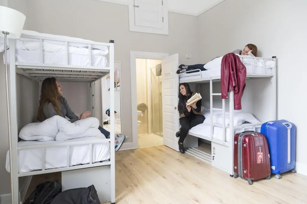 Room, Gardiner House Hostel, Dublin