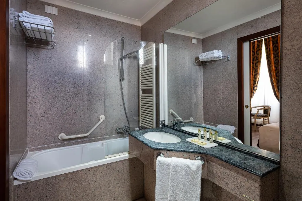 SUITE CAPACITY 1 Room, Hotel Fontebella, Perugia