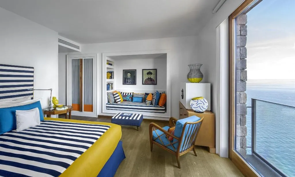 DOUBLE DELUXE SEA VIEW Room, Maison La Minervetta, Naples
