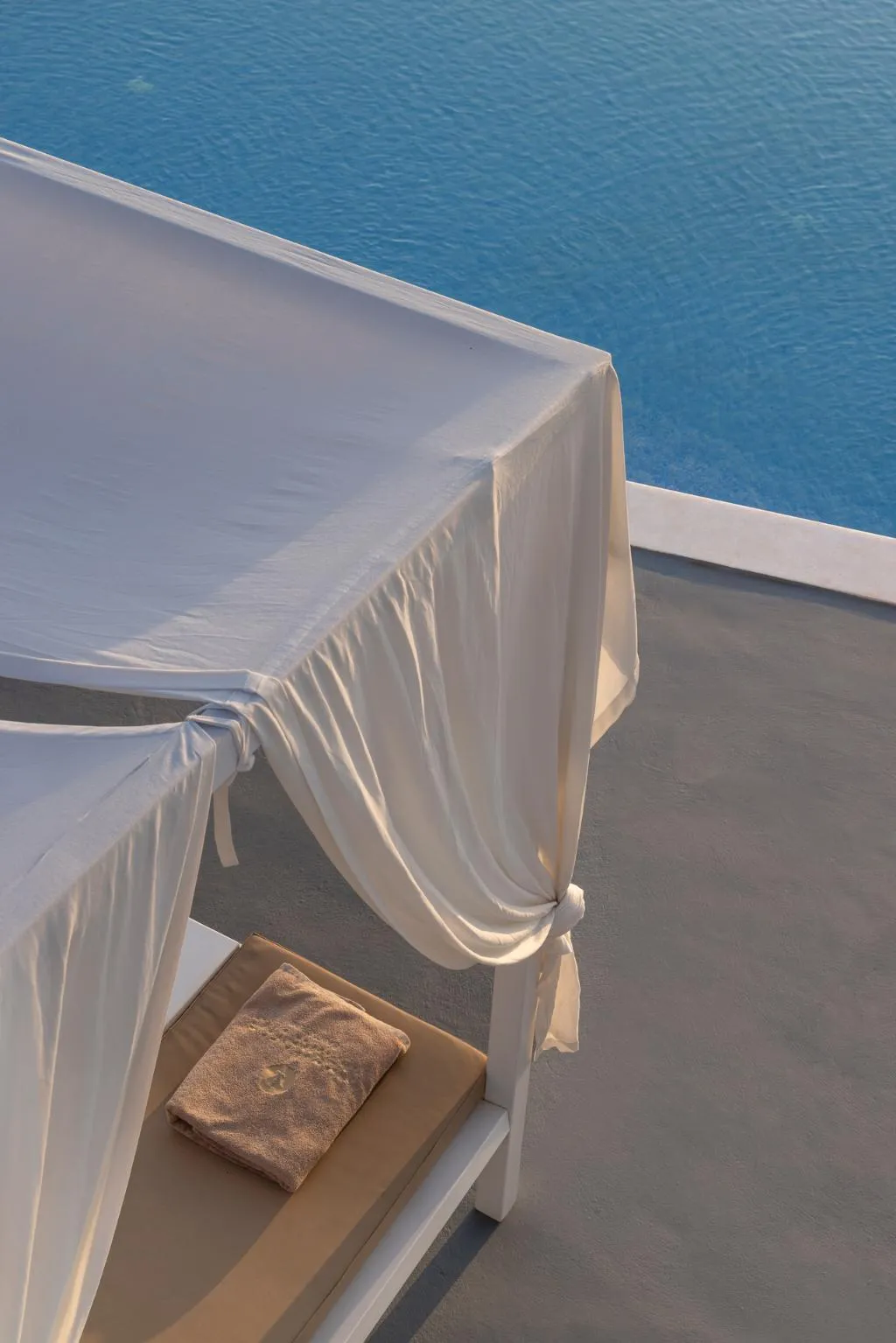 Pool, Desiterra Resort, Santorini