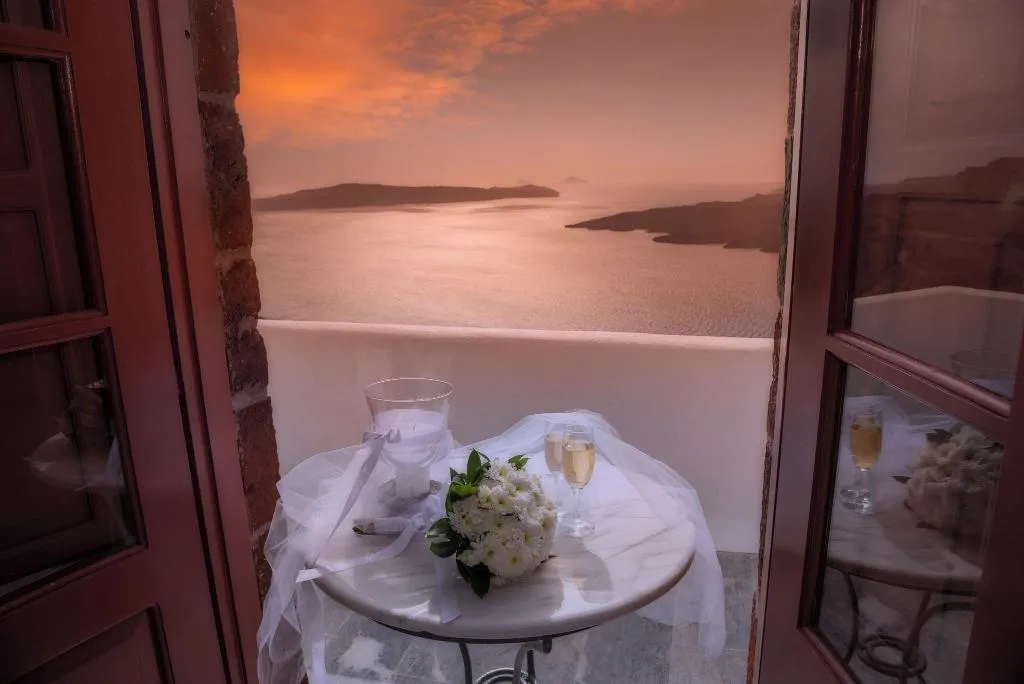 Room, Aigialos Luxury Traditional Settlement, Santorini