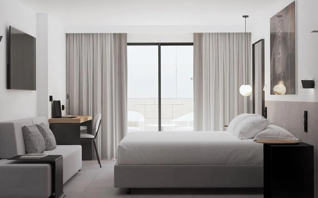DOUBLE QUEEN SIZE BED Room, HM Jaime III, Majorca
