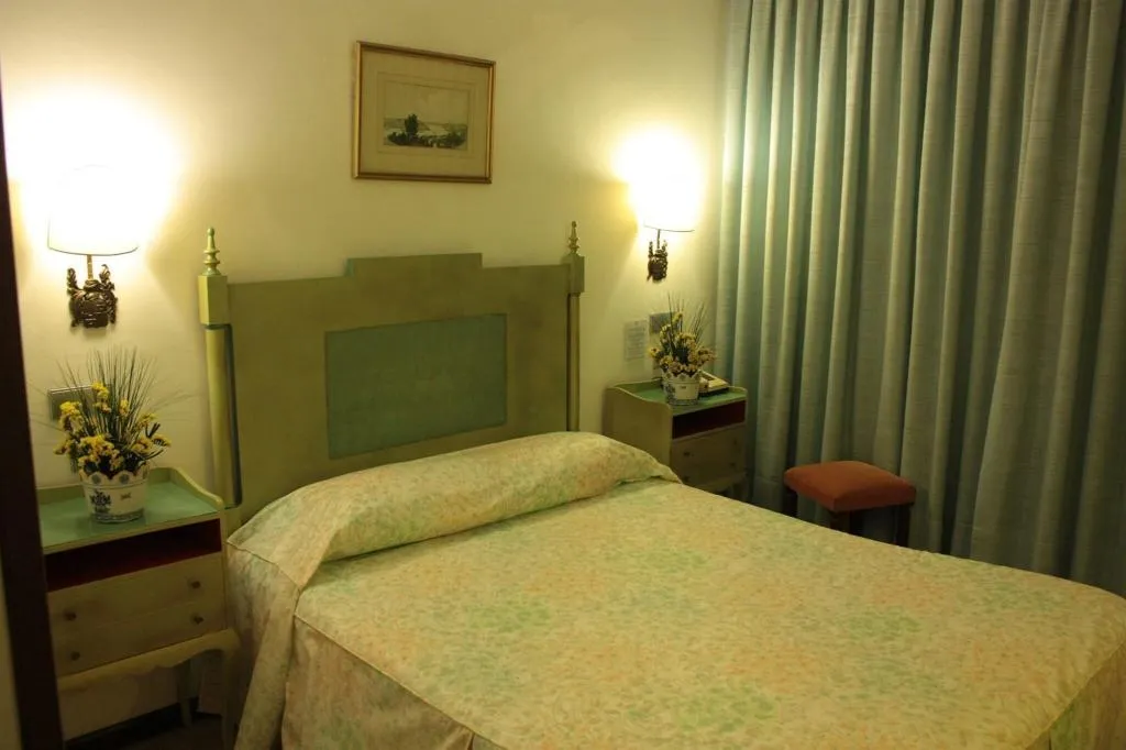 Double or Twin ECONOMY Room, Vice Rei, Porto