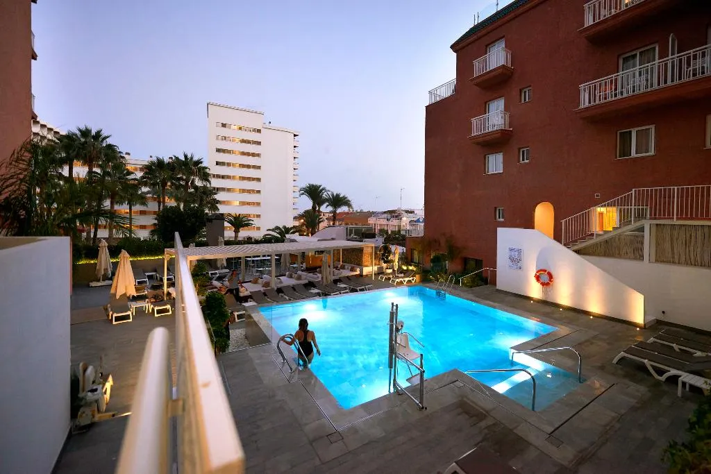 Pool, Hotel Fénix Torremolinos Adults Only Recommended, Costa Del Sol