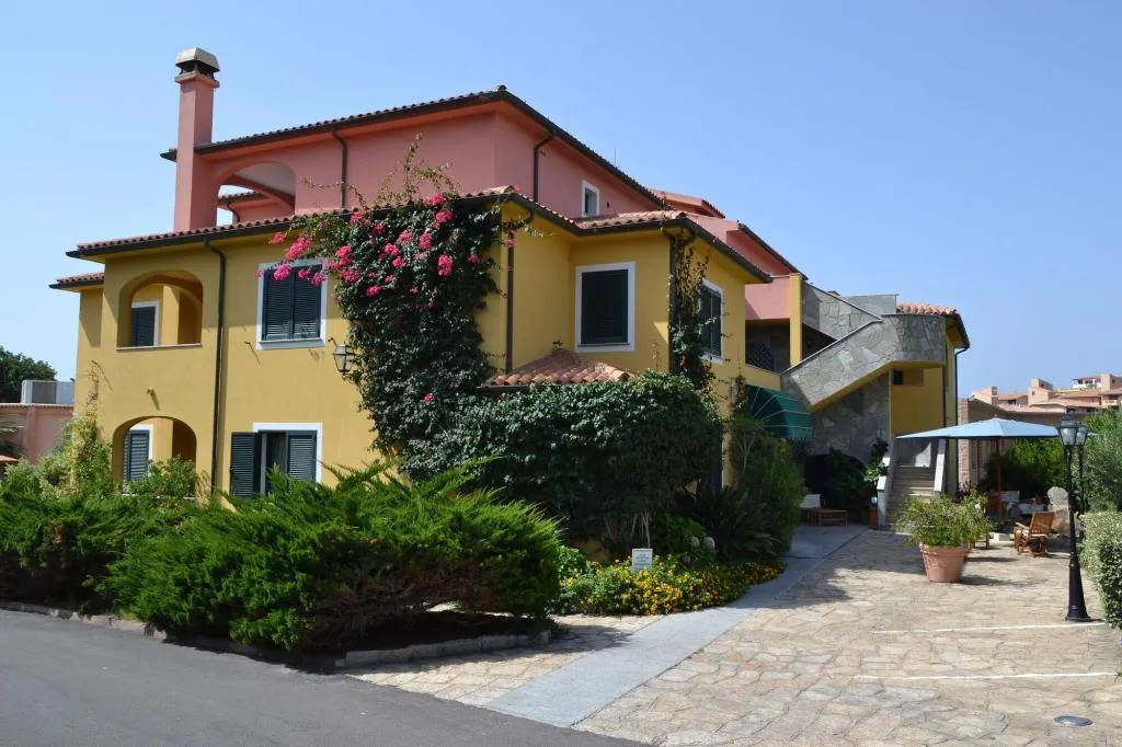 General view, Hotel Villa Del Parco, Olbia