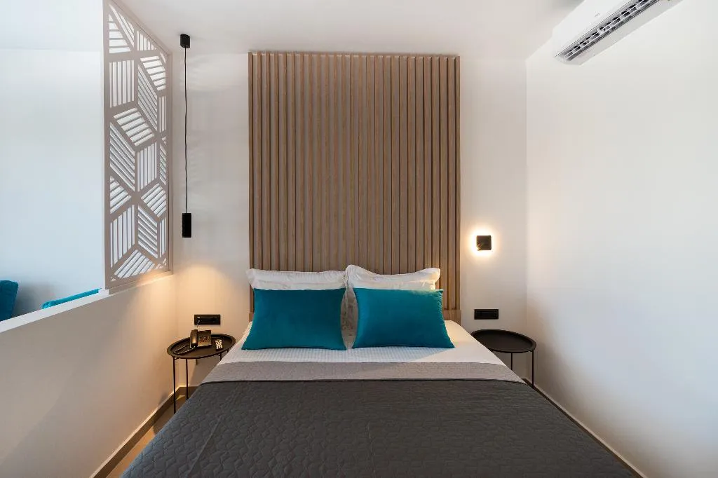 SUITE SUPERIOR WITH PRIVATE POOL Room, Zoes, Rhodes