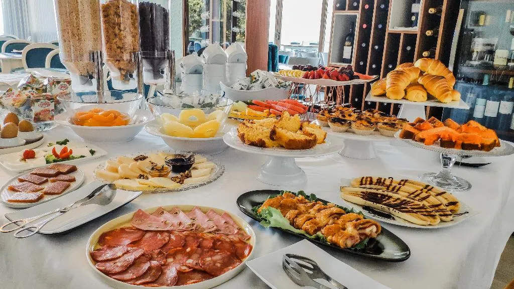 Restaurant, Pousadela Village, Porto
