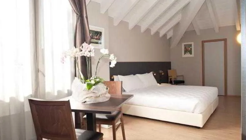 SUITE STANDARD Room, Hotel Osteria della Pista, Milan