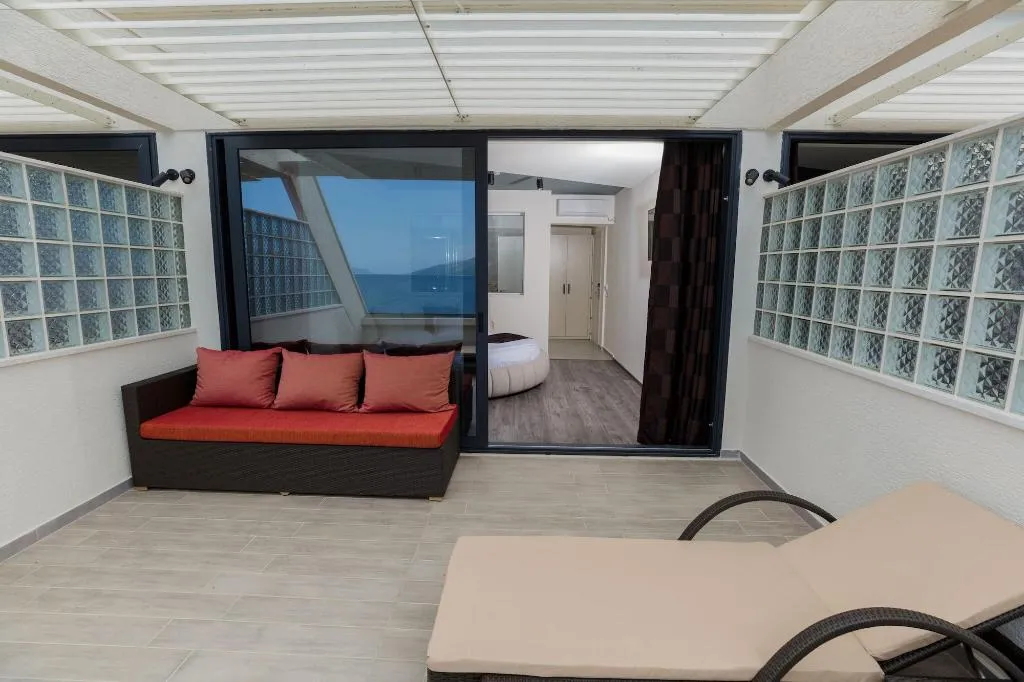 Room, Hotel Picasso, Kavaje