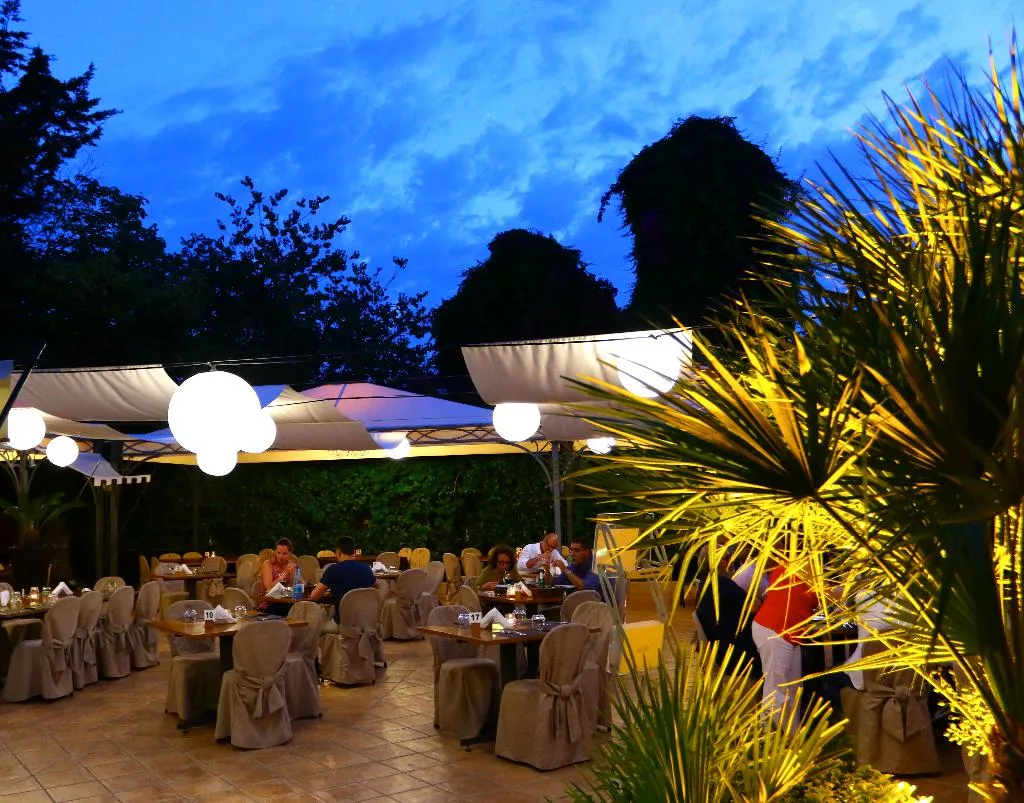 Restaurant, Villa Esperia, Palermo