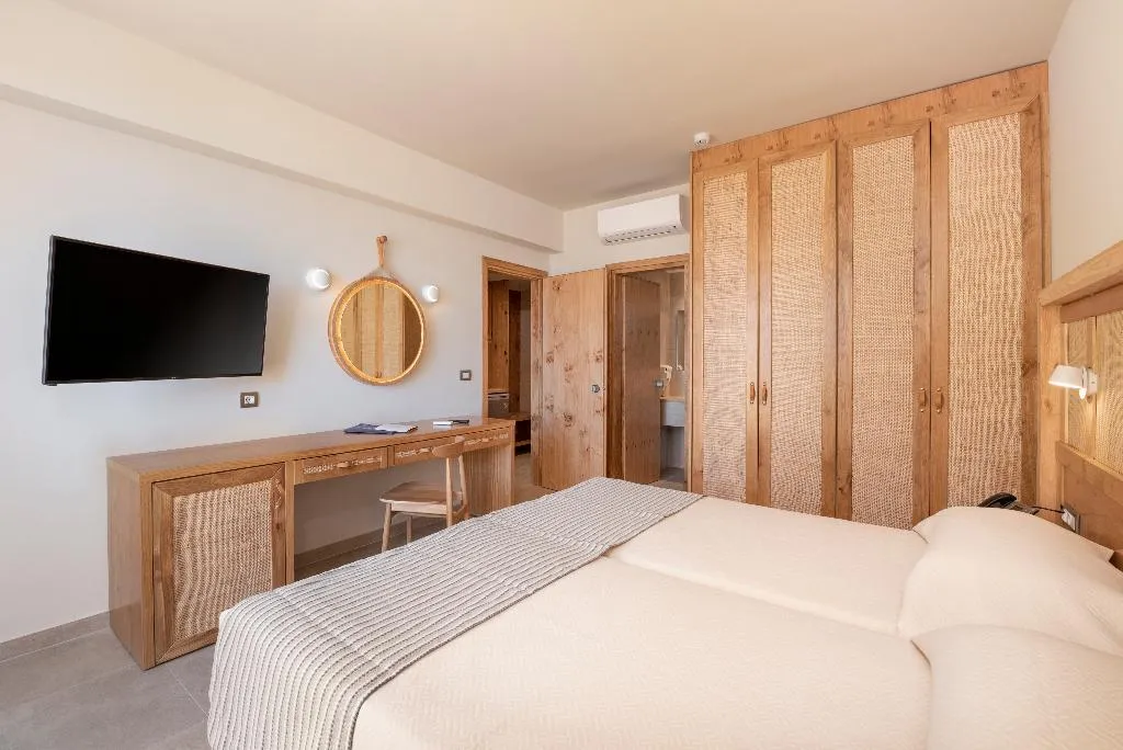 FAMILY ROOM SUPERIOR Room, Horizon Beach Resort, Kos