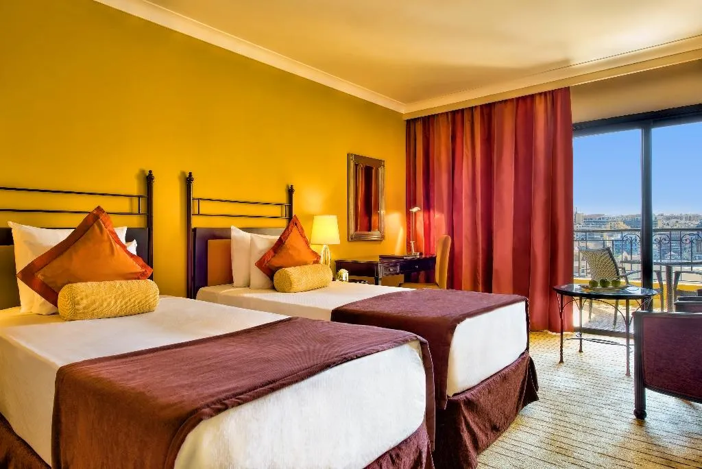TWIN SUPERIOR Room, Corinthia Hotel St Georges Bay, Malta