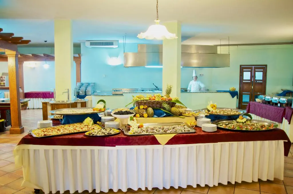 Restaurant, Club Esse Cala Gonone Beach Village, Olbia