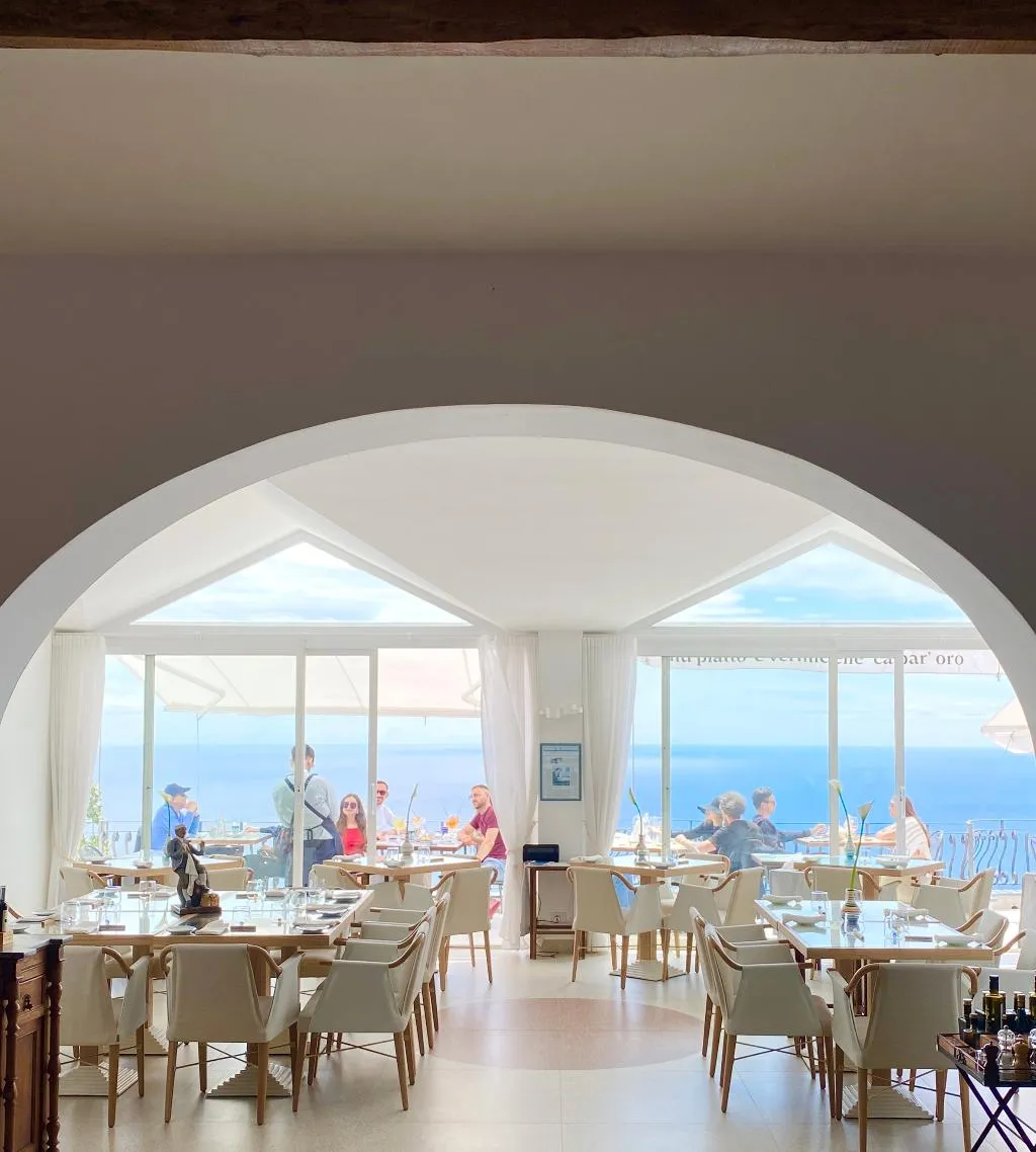 Lobby, Albergo Diffuso Bacco Furore, Naples