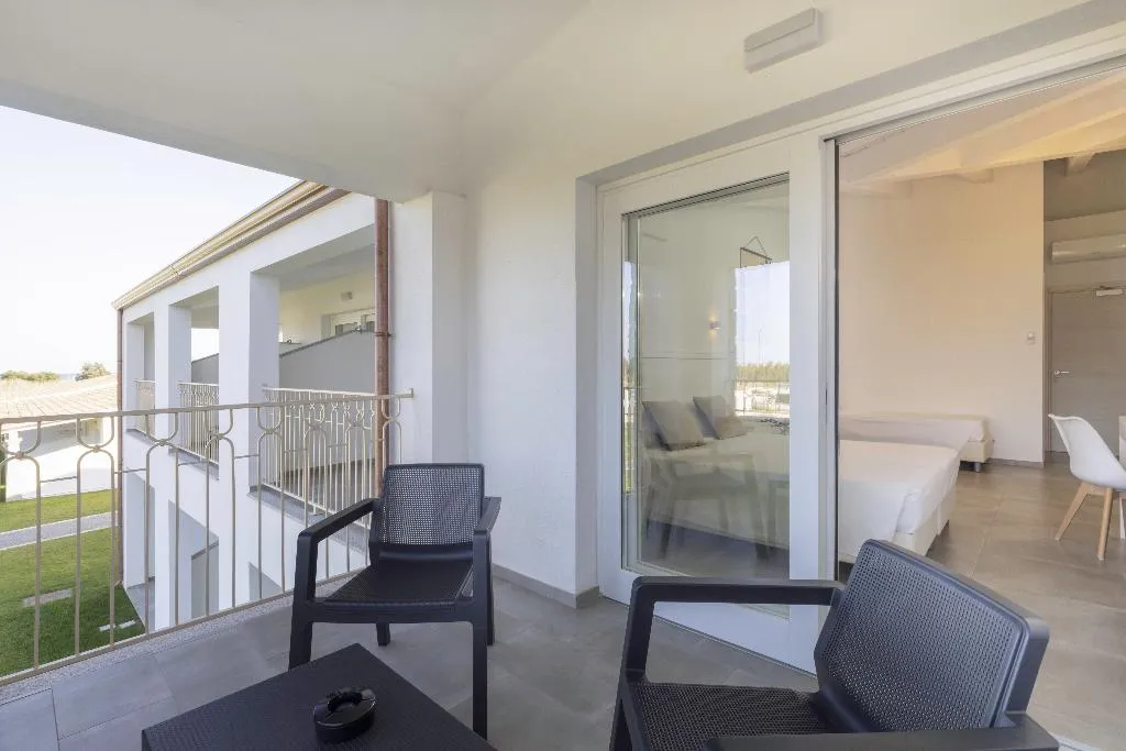 TRIPLE SUPERIOR Room, Hotel S'arena Beach, Olbia