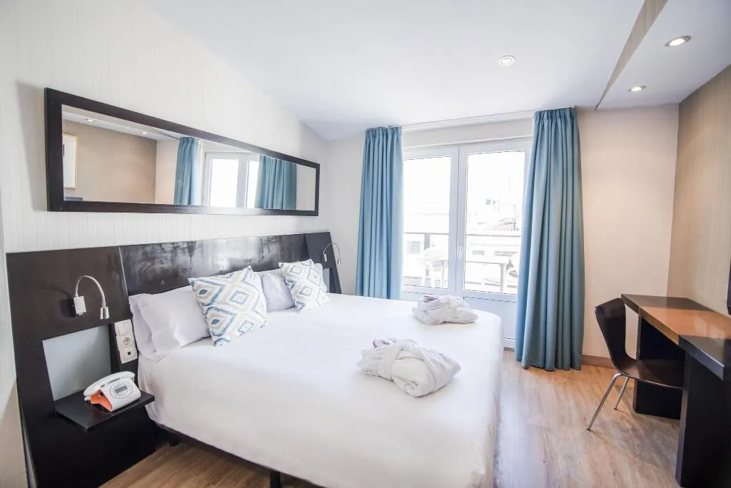 DOUBLE SUPERIOR Room, Petit Palace Plaza de la Reina, Valencia