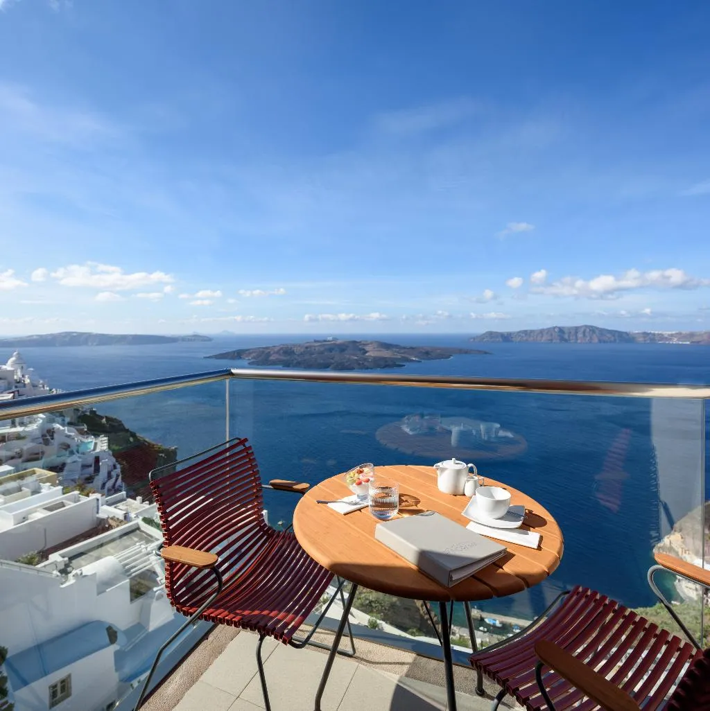 SUITE CAPACITY 3 Room, Panorama Santorini Boutique Hotel, Santorini