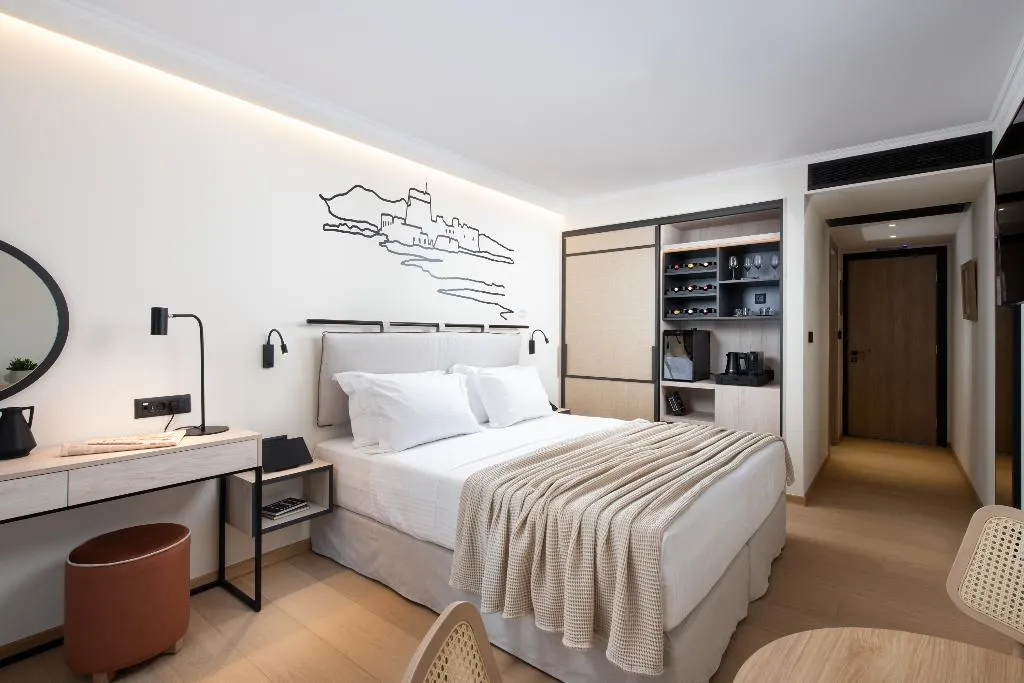Double or Twin SUPERIOR WITH BALCONY Room, Epoch House & The Orange Shop Adults Only, Kalamata