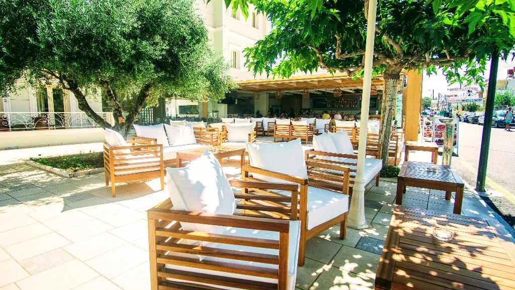 Terrace, Pela Sofia, Crete