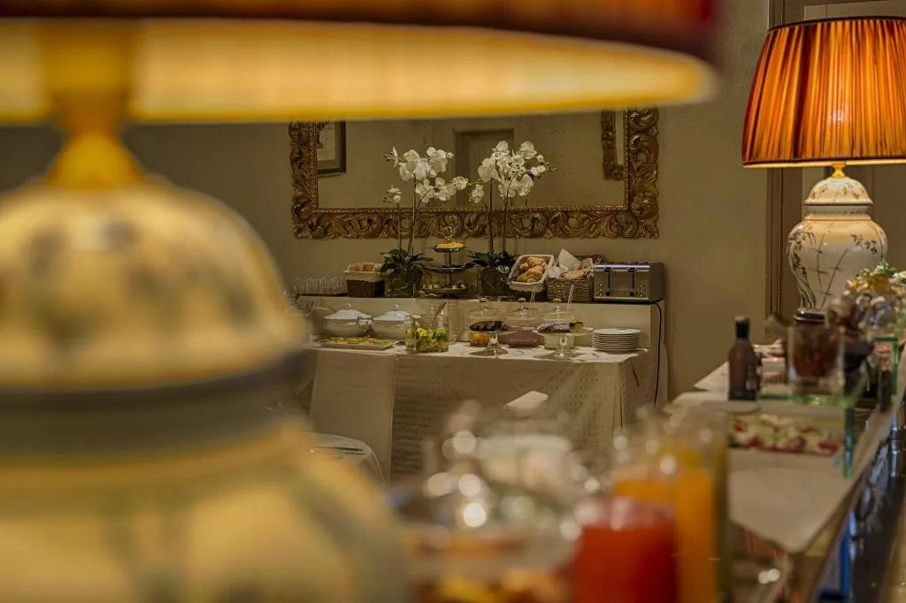 Bar, Palazzo Guicciardini, Florence