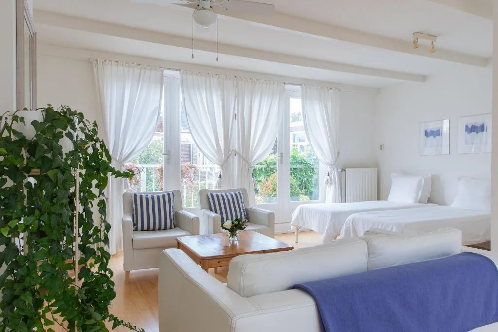 Room, Bed and Breakfast Amsterdam, Amsterdam