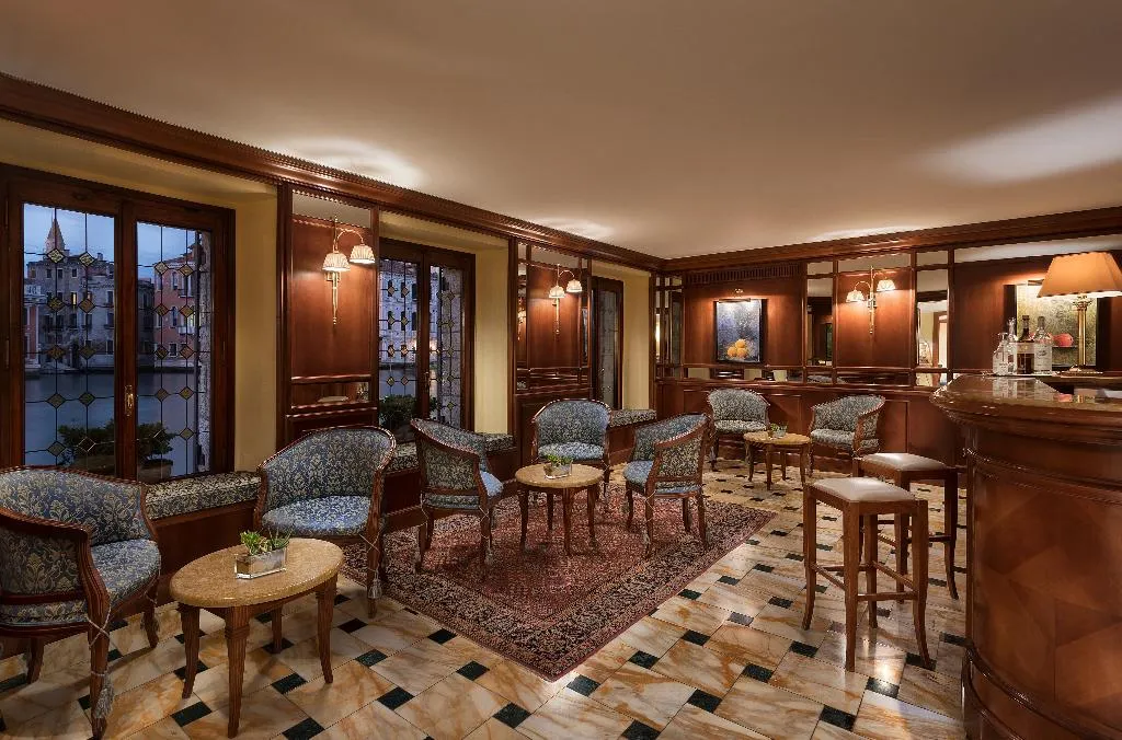 Bar, Sina Palazzo Sant'Angelo, Venice