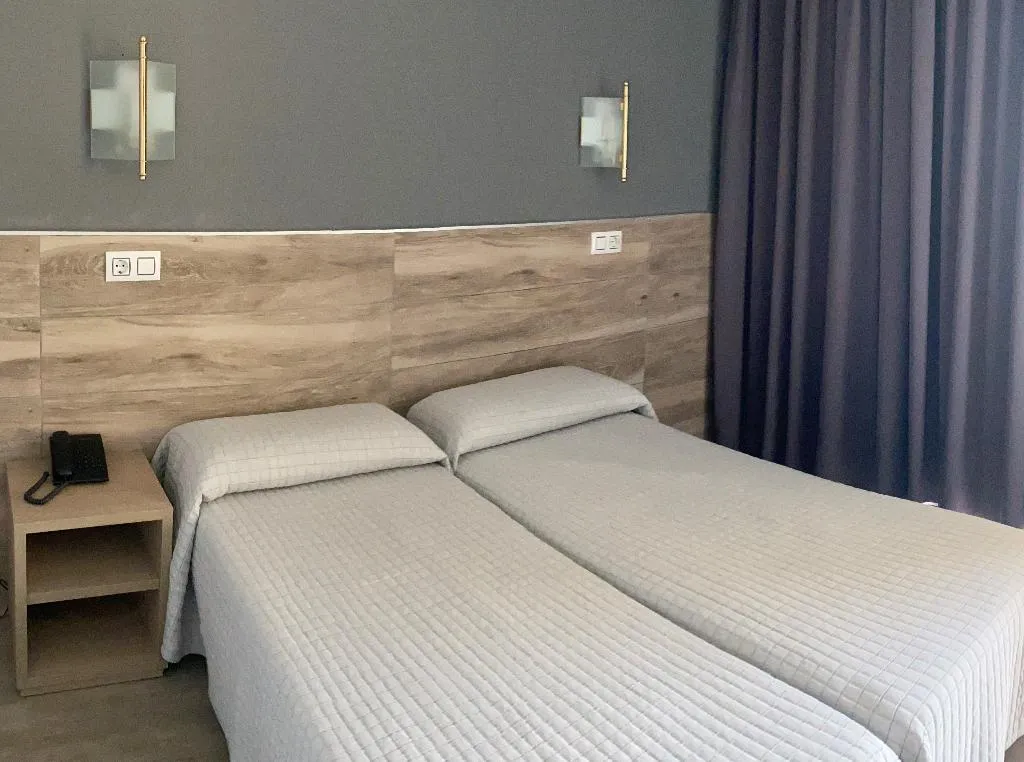Double or Twin STANDARD Room, Reymar Playa, Costa Brava