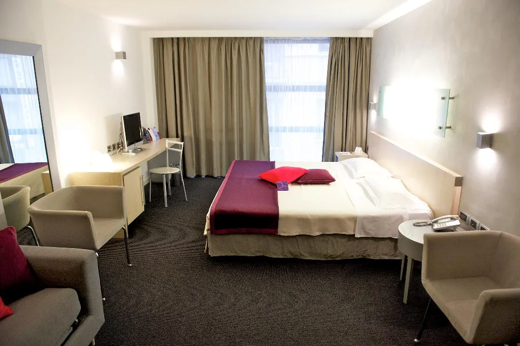Room, Mercure Palermo Centro, Palermo