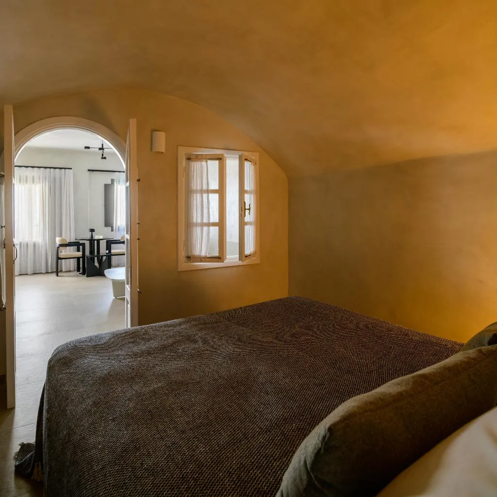SUITE HONEYMOON Room, Andromeda Villas, Santorini